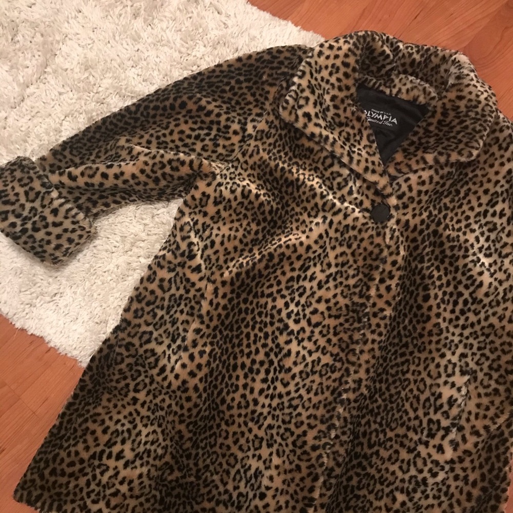 vintage leopard coat